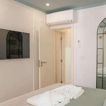 New! Luxury 2br Retreat, 2 Baths, Ac, Citycenter Apartamento *
