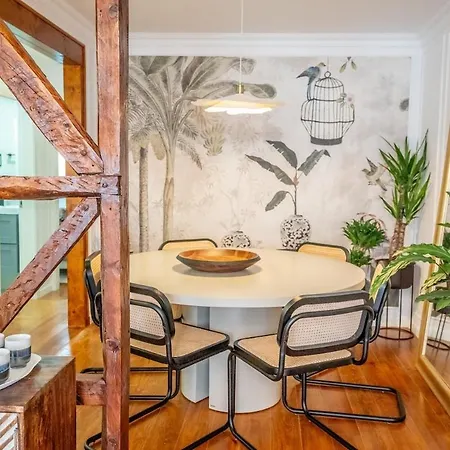 Apartamento New! Luxury 2br Retreat, 2 Baths, Ac, Citycenter